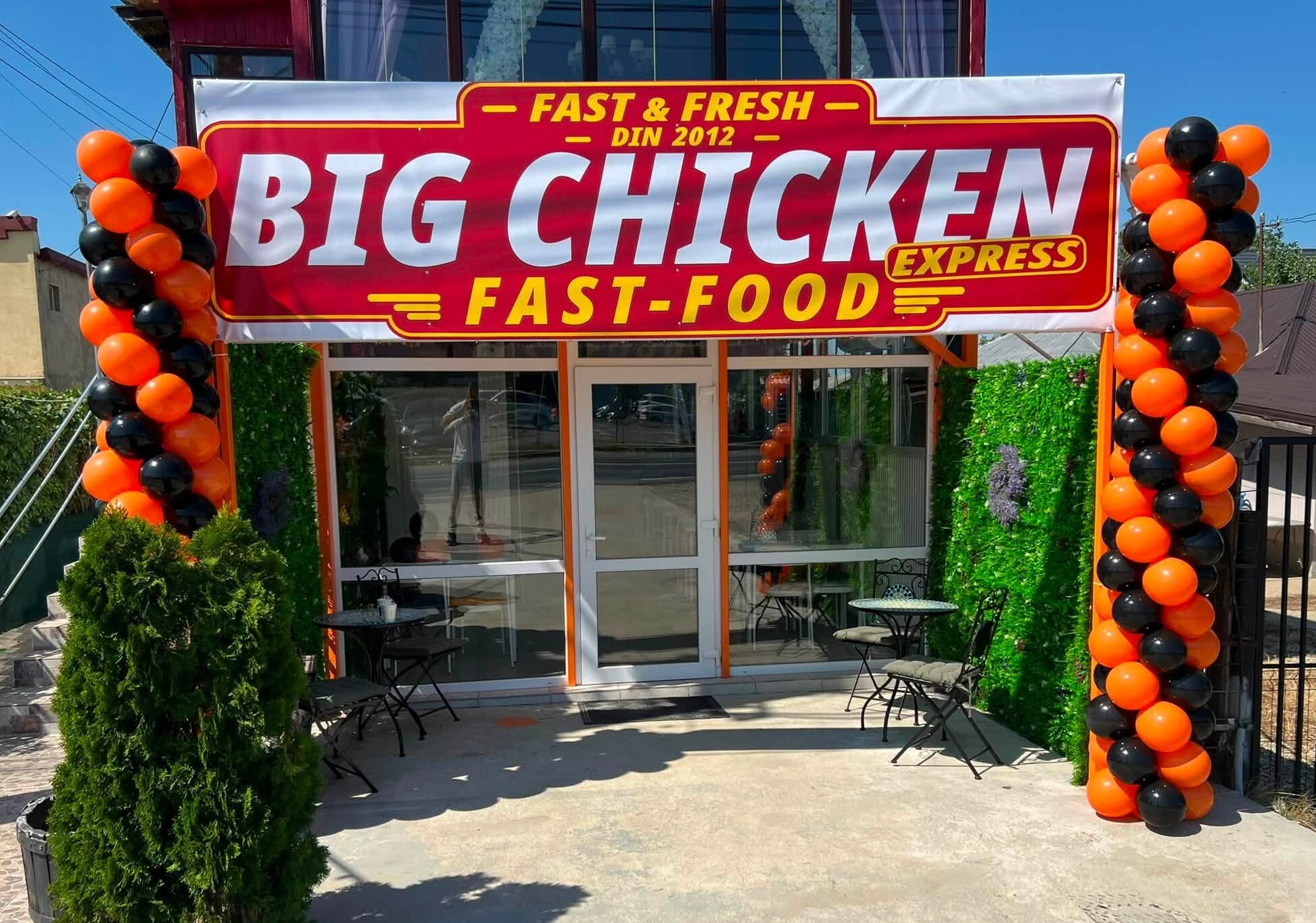 Big Chicken- CREVEDIA